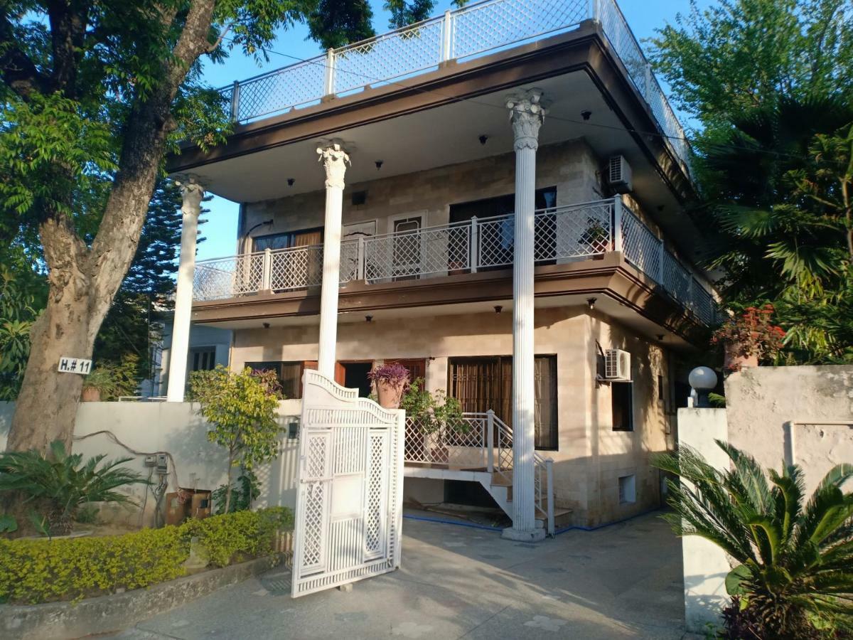 New Islamabad Guest House Bagian luar foto